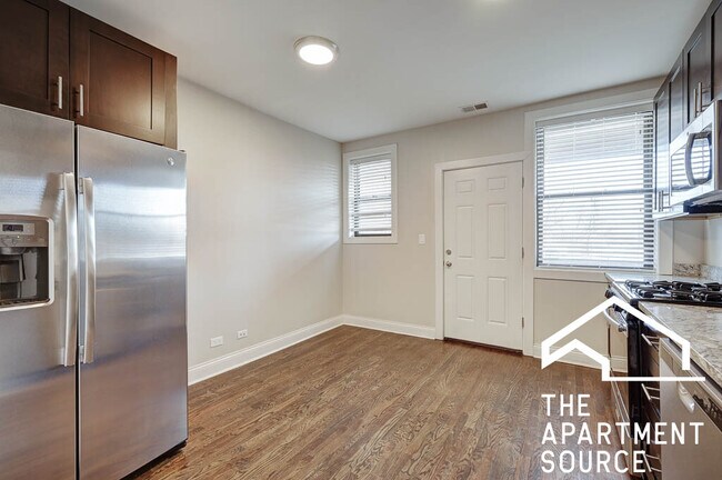 Foto del edificio - 4447 N Rockwell St