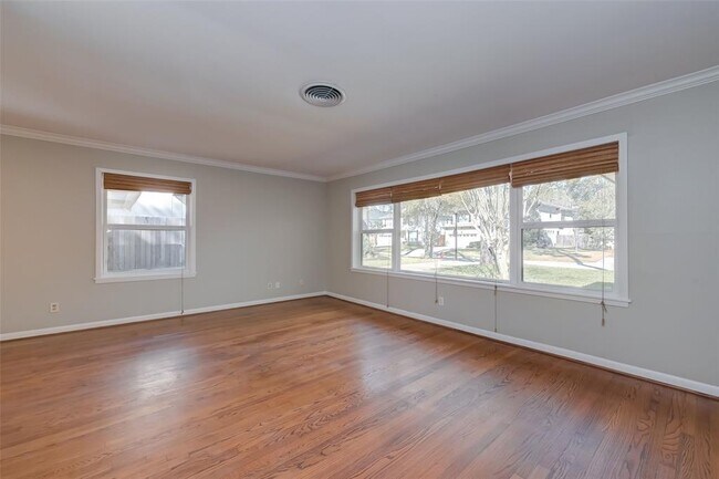 Building Photo - 8317 Merlin Dr