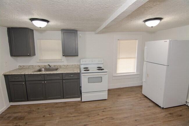 Foto del edificio - 3307 Broadway St