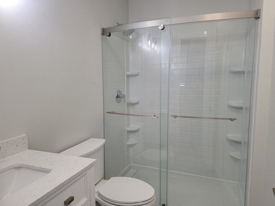 112 Van Block Ave Unit 2 North, Hartford, CT 06106 - 112 Van Block Ave ...