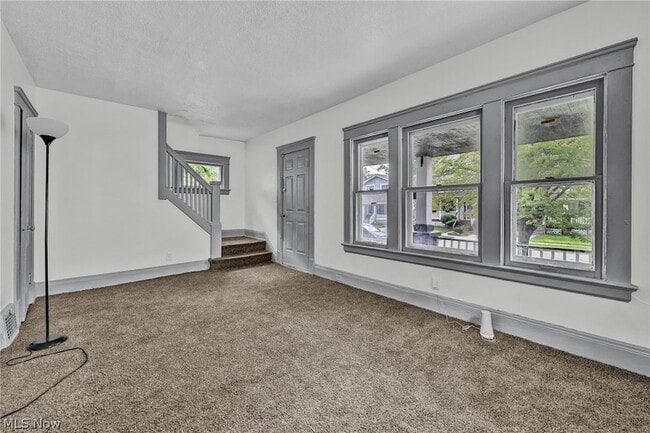 Foto del edificio - 3341 E 145th St