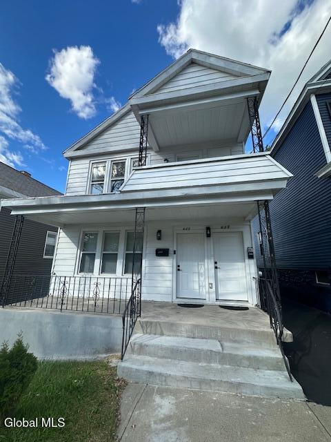Building Photo - 623 Seneca St