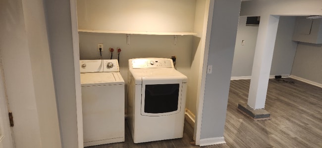 Building Photo - 505 North Point Rd