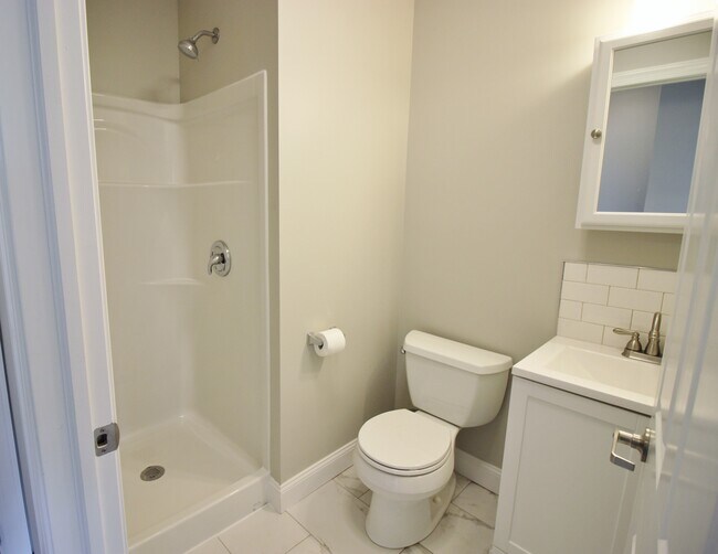 Bath 3 - 307 State St