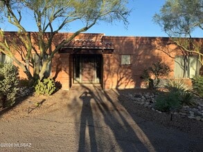 Building Photo - 3800 N Tanuri Dr
