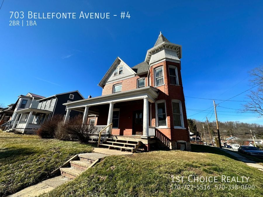 703 Bellefonte Ave Unit 4, Lock Haven, PA 17745 Room for Rent in