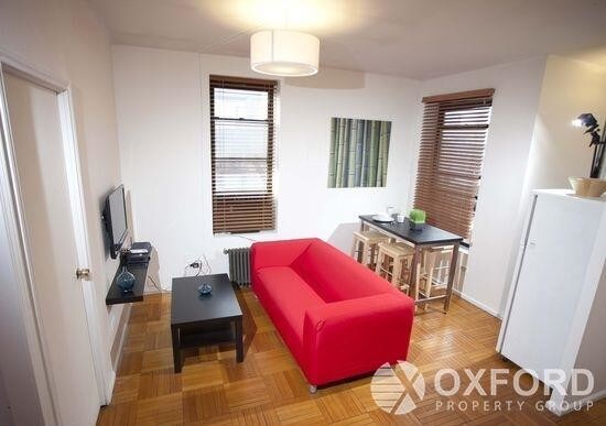 Foto principal - 366 West 52nd Street
