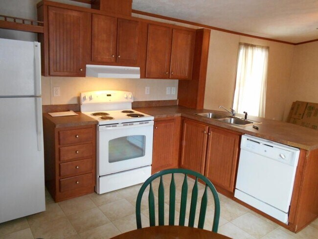 Foto del edificio - 24 Henderson Ln