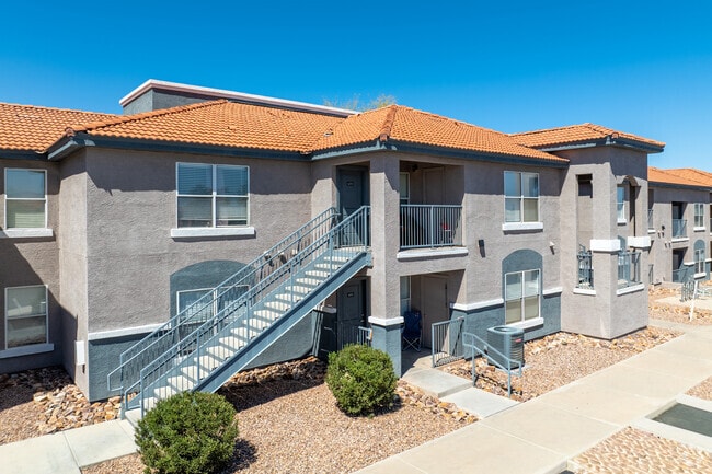 Building Photo - Sonoran Reserve