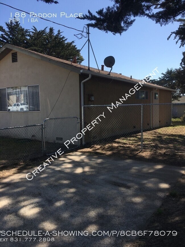 Building Photo - 2 Bedroom House in Marina, CA