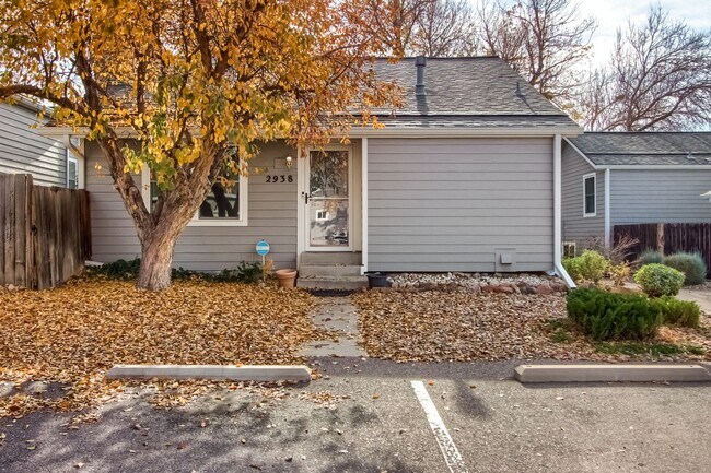 Building Photo - 3 Bedroom single family home in Aurora
