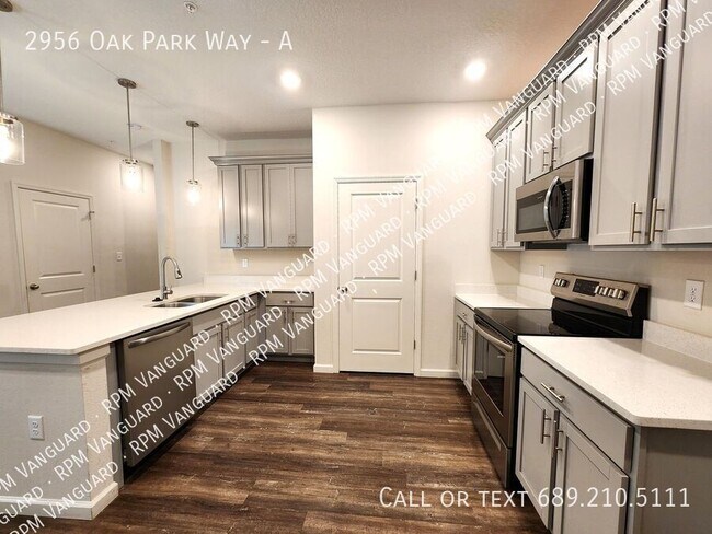 Foto del edificio - 2956 Oak Park Way