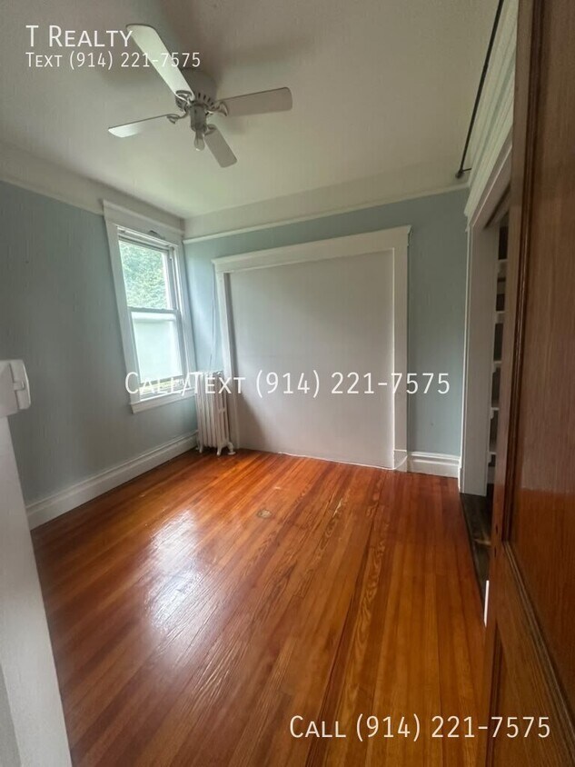 Foto del edificio - 785 Warburton Ave