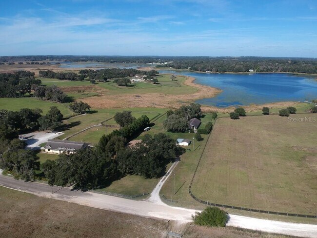 Foto del edificio - 36425 Covington Rd