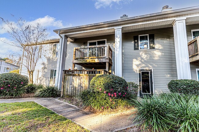 Photo - 1402 Camp Road Unit Apt 3f