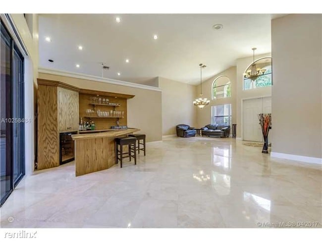 Foto del edificio - 2140 Oakland Hills Way