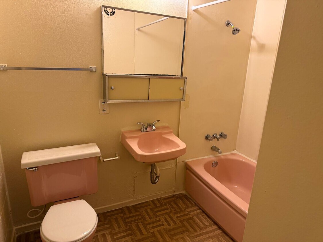 Foto del edificio - Available 1 Bedroom Condo In Central Las Vegas