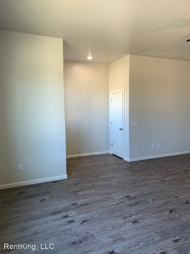 Building Photo - 3 br, 2.5 bath House - 3203 Enclave Place