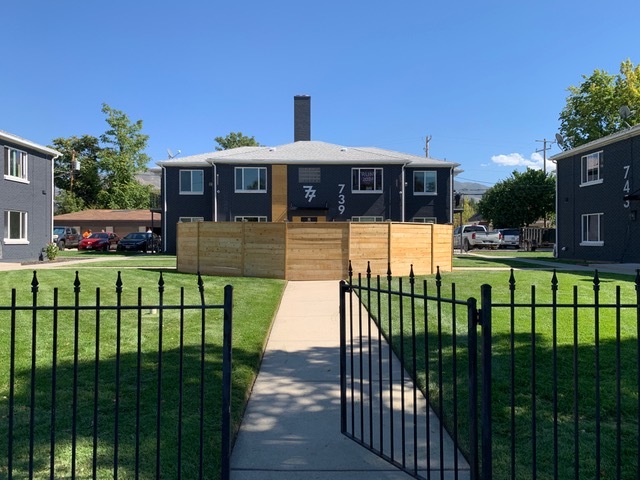 Community Courtyard w/ BBQ/Firepit - 7th & 7th