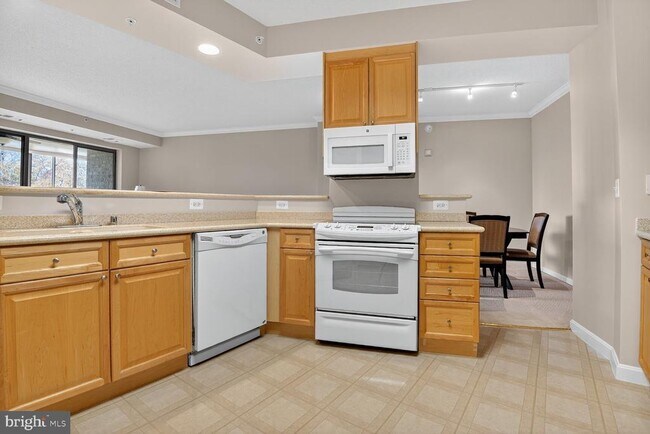 Foto del edificio - 19355 Cypress Ridge Terrace