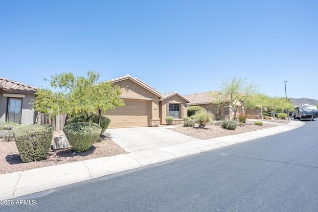 Building Photo - 40930 N Wild West Trail