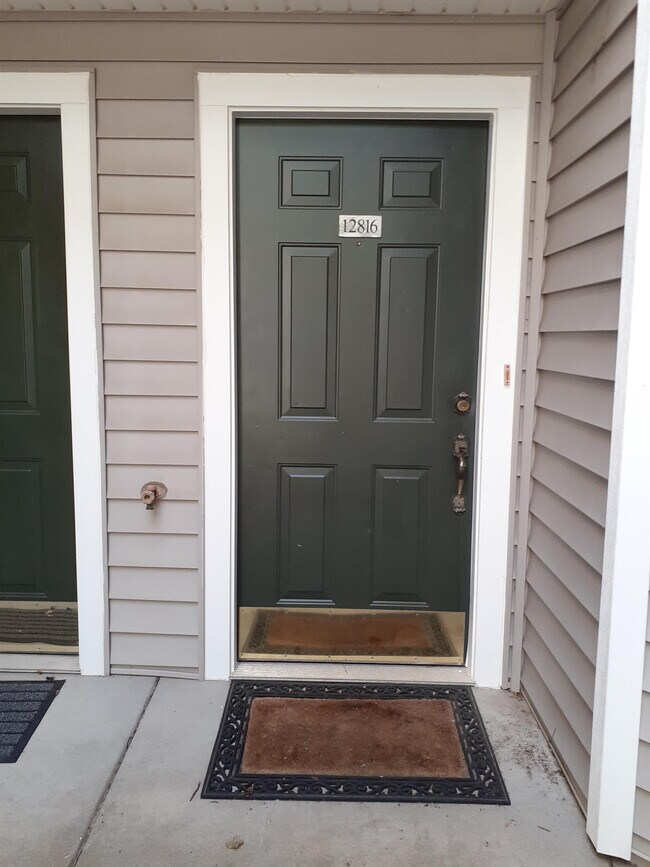 Foto del edificio - 12816 Fair Briar Ln