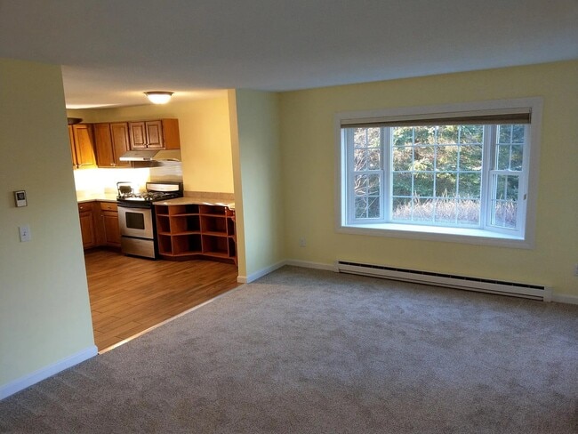 Building Photo - 14 Wellstone Dr