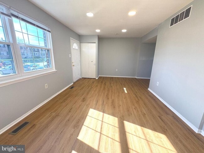 Foto del edificio - 17 Holland Hill Ct