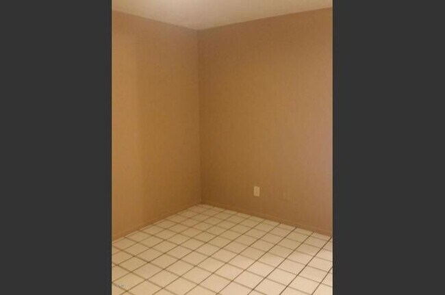 Foto del edificio - 9602 N 11th Ave