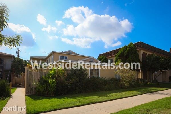 Foto principal - 13358 Victory Blvd