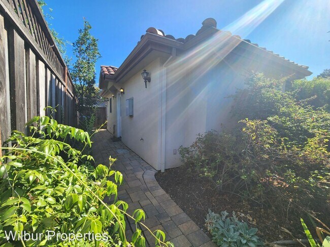 Foto del edificio - 1 br, 1 bath House - 3241 Kipling Street
