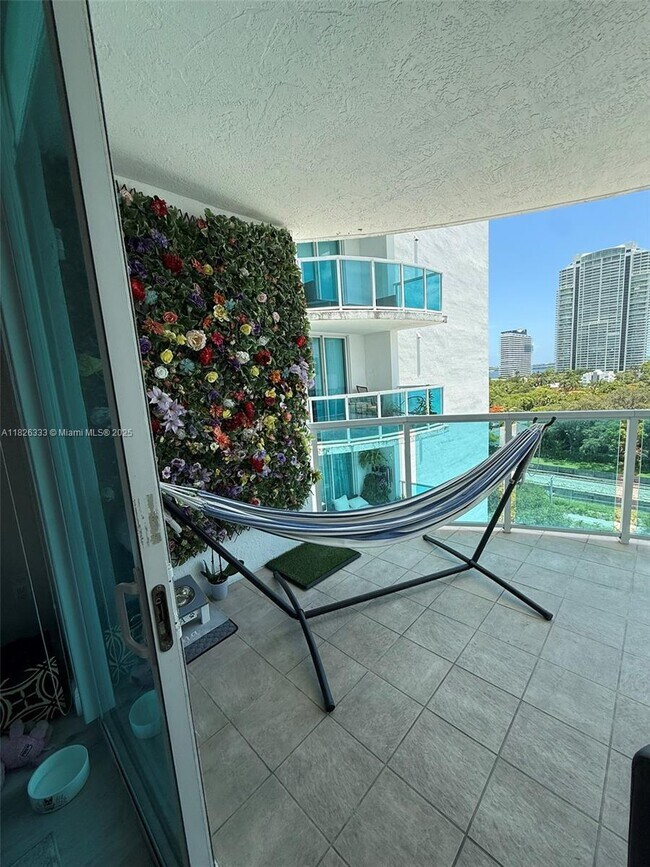 Foto del edificio - 1723 SW 2nd Ave