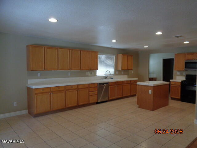 Building Photo - 2064 W Ave K-6