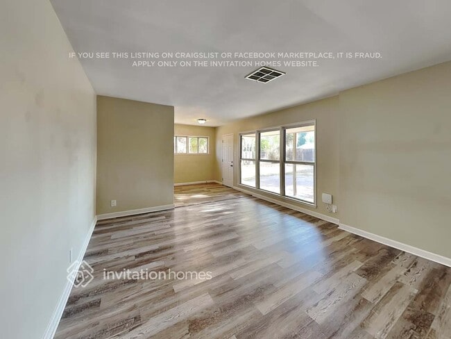 Building Photo - 8032 Wynne Ave