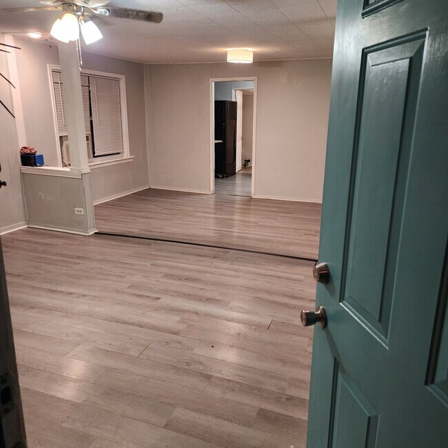 Foto del edificio - 1023 Wellington Ln