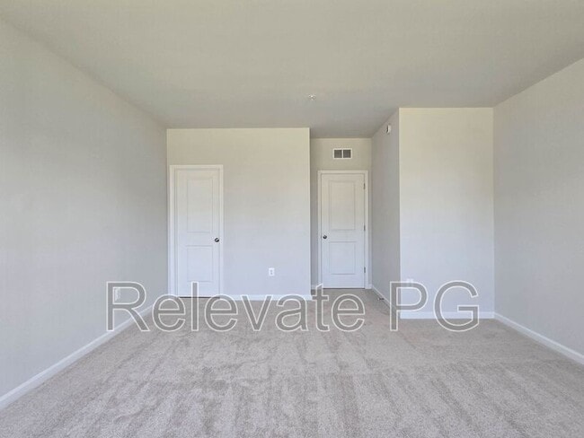 Building Photo - 9236 Magellan Pkwy