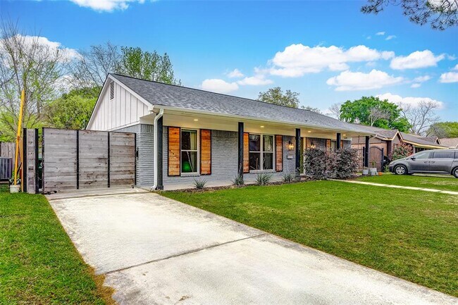 Foto del edificio - 6022 Spellman Rd