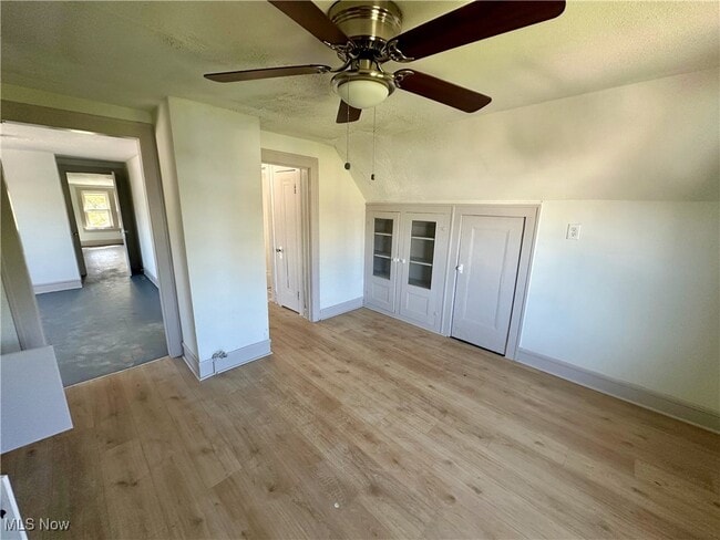 Foto del edificio - 3540 E 154th St