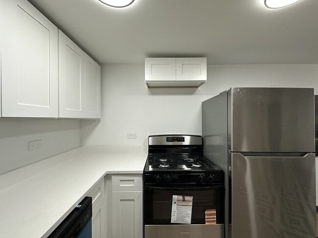 Foto del edificio - 1626 N Fairfield Ave