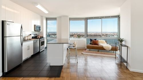 Foto del edificio - 503 W 37th St