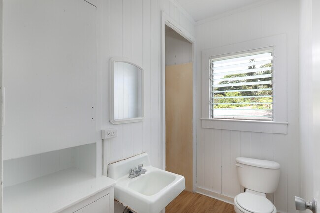 Building Photo - 47-203 Kamehameha Hwy