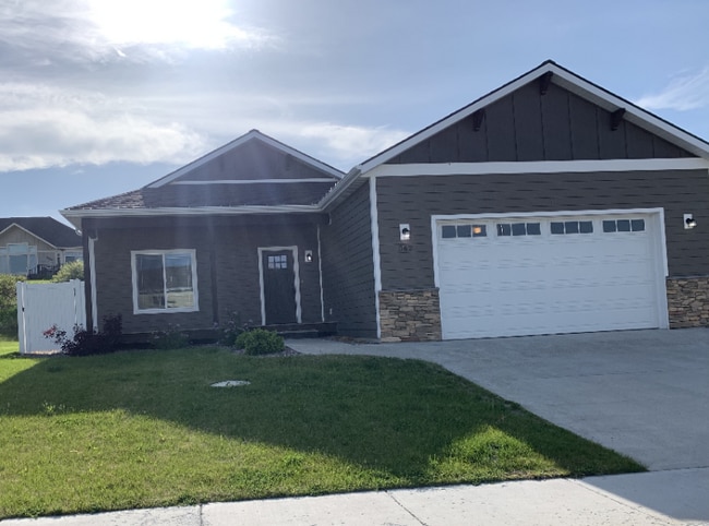 Building Photo - 362 Mountain Vista Way