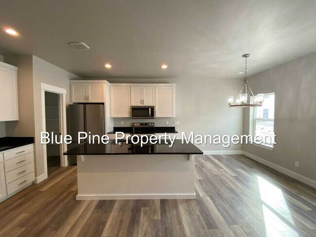 Foto del edificio - 2890 Sunburst Dr