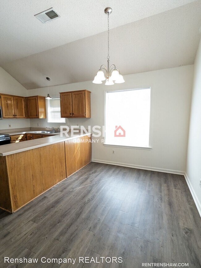 Foto del edificio - 3 br, 2 bath House - 279 Carolton Cv