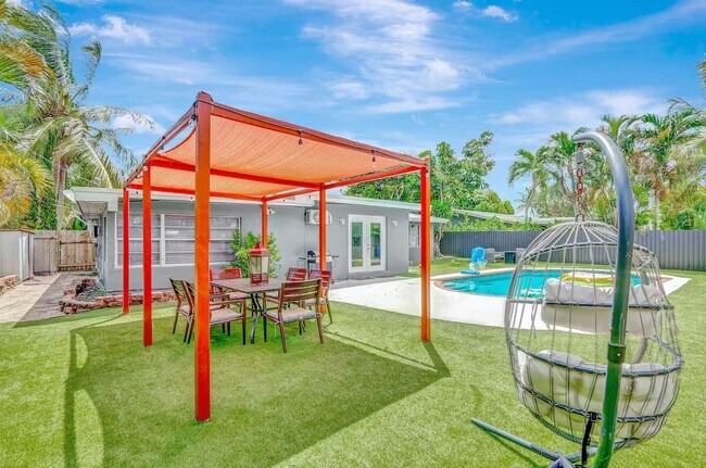 Foto del edificio - 2809 NW 7th Ave