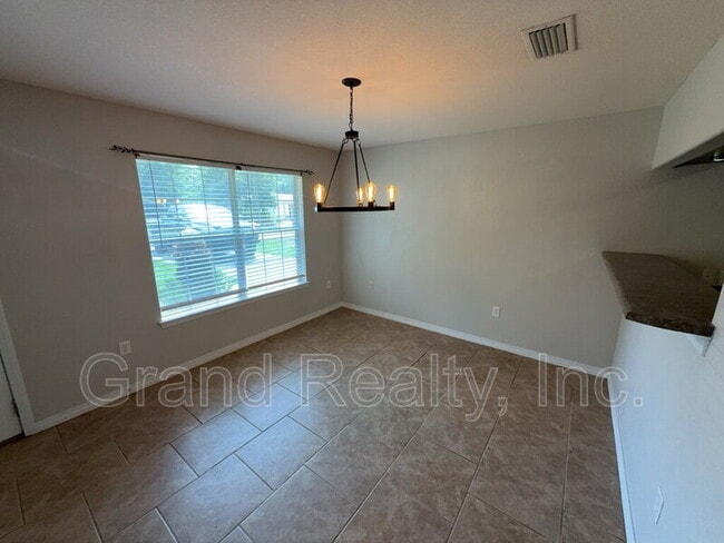 Foto del edificio - 4221 Jernigan Rd