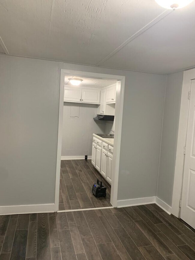 Foto del edificio - 3439 Center St