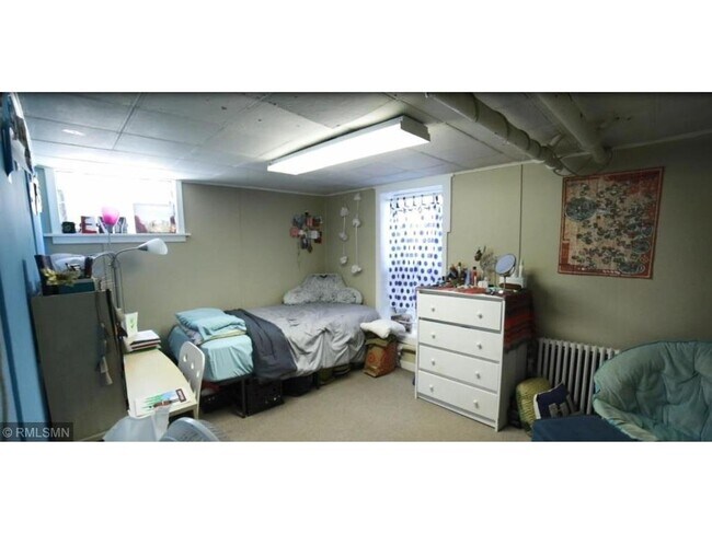 Foto del edificio - 8 Bedroom home June 2026 Move In close to several campuses!
