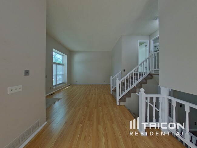 Building Photo - 3009 W 127th Ave