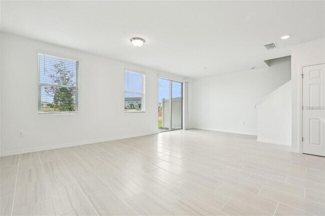 Building Photo - 16430 Bird of Paradise Ave